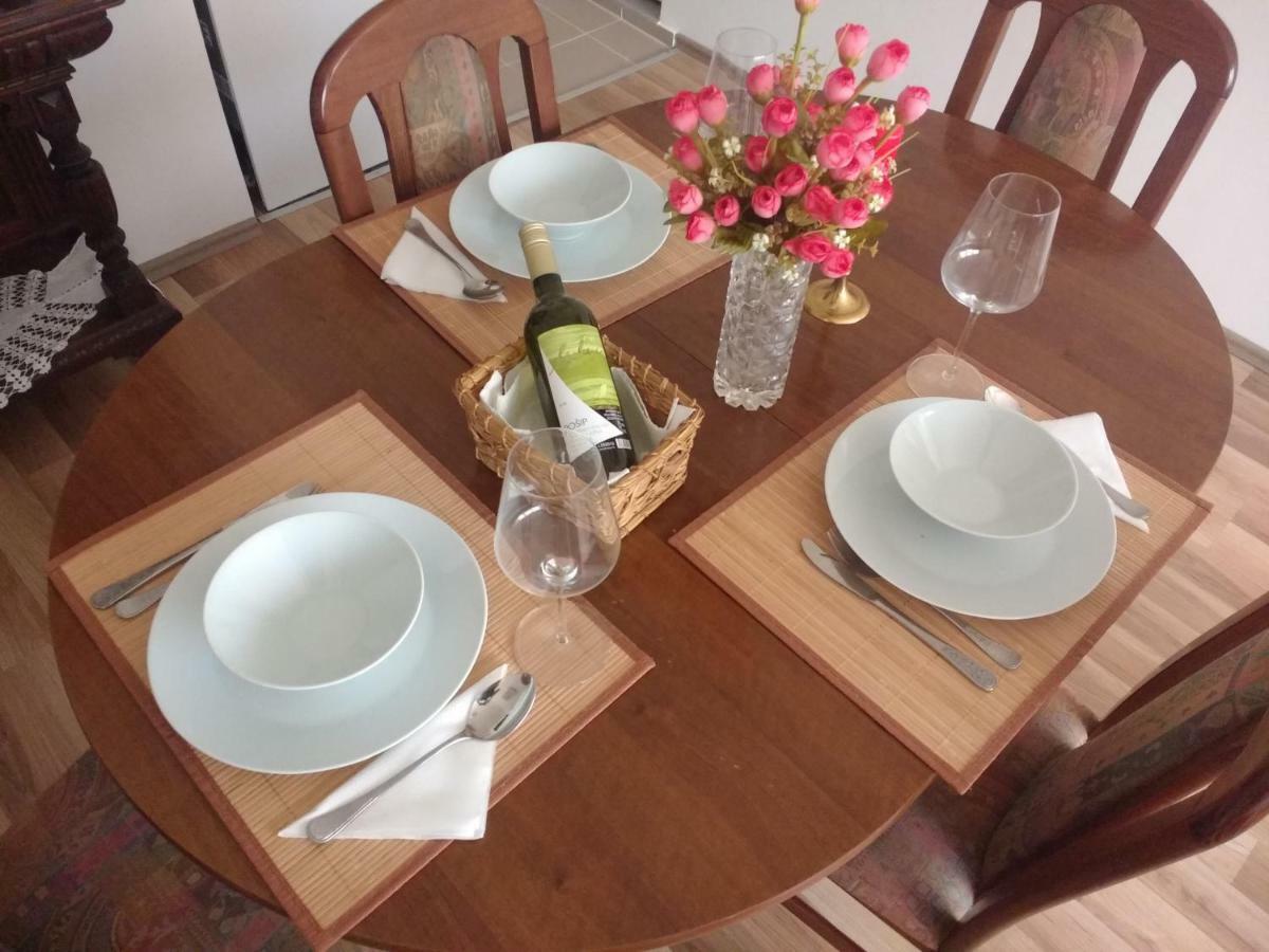 Meridian Apartment , 300M To Bus Terminal, Fast Wifi & Airport Transf 萨格勒布 外观 照片