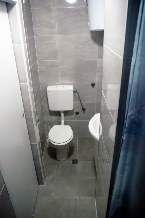 Meridian Apartment , 300M To Bus Terminal, Fast Wifi & Airport Transf 萨格勒布 外观 照片